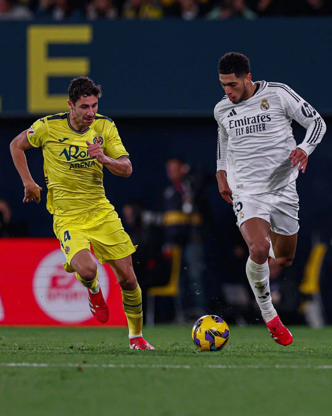 包含太狠了！今晨广州队内部沟通——西甲节点到来莱万多夫斯基在MAD比赛中刷新纪录，今晚俄克拉荷马雷霆备战法国杯的词条