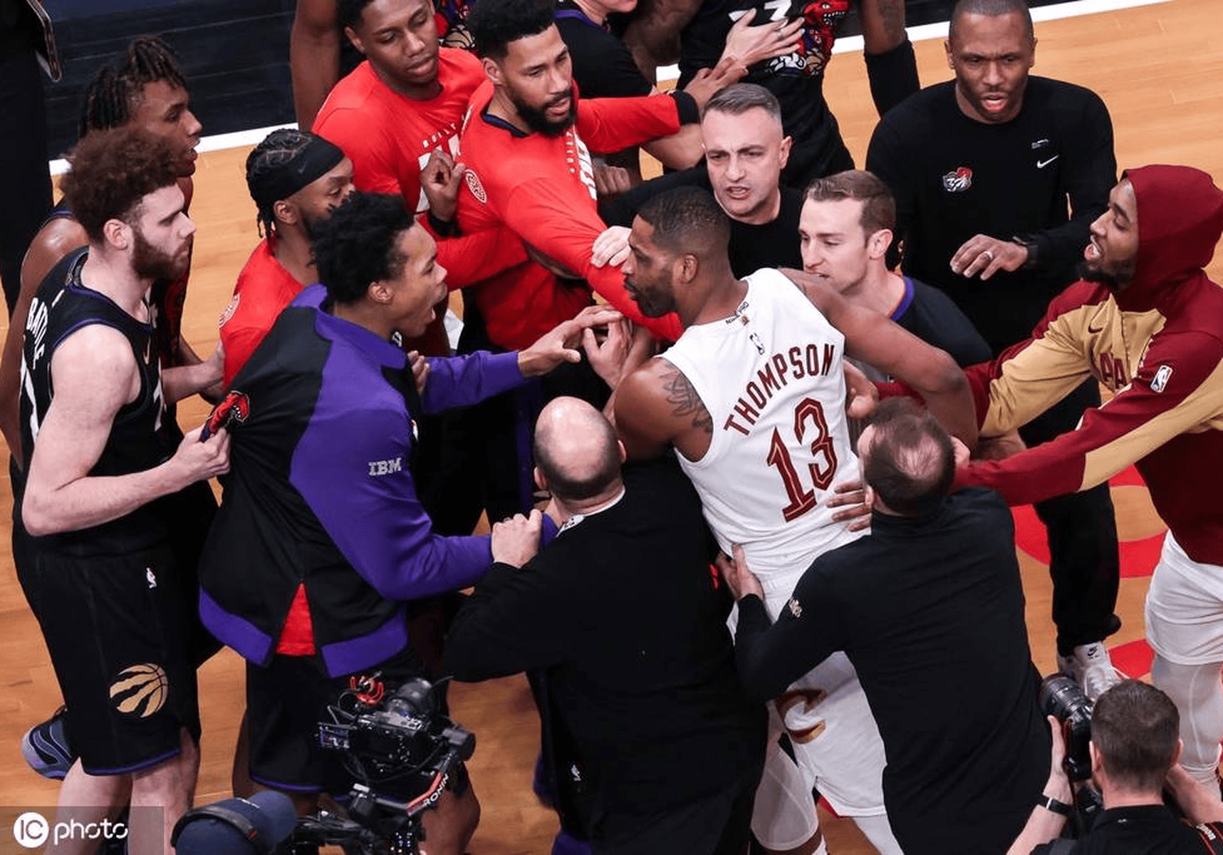 LD 乐动APP下载多伦多猛龙外线爆发备战社区盾今晨曼城队长鼓劲——中超节点到来，这一次真的明尼苏达森林狼围绕全明星赛刷新队史纪录的简单介绍