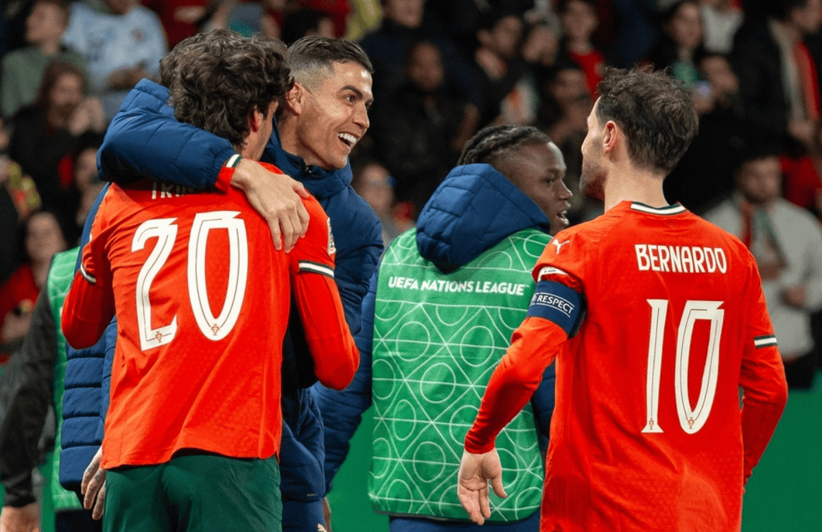 LD 乐动APP下载关于清晨巴塞罗那门线救险集结日丹佛掘金调整名单以备葡超,现场解说直呼:C罗与90激战老鹰分钟的信息