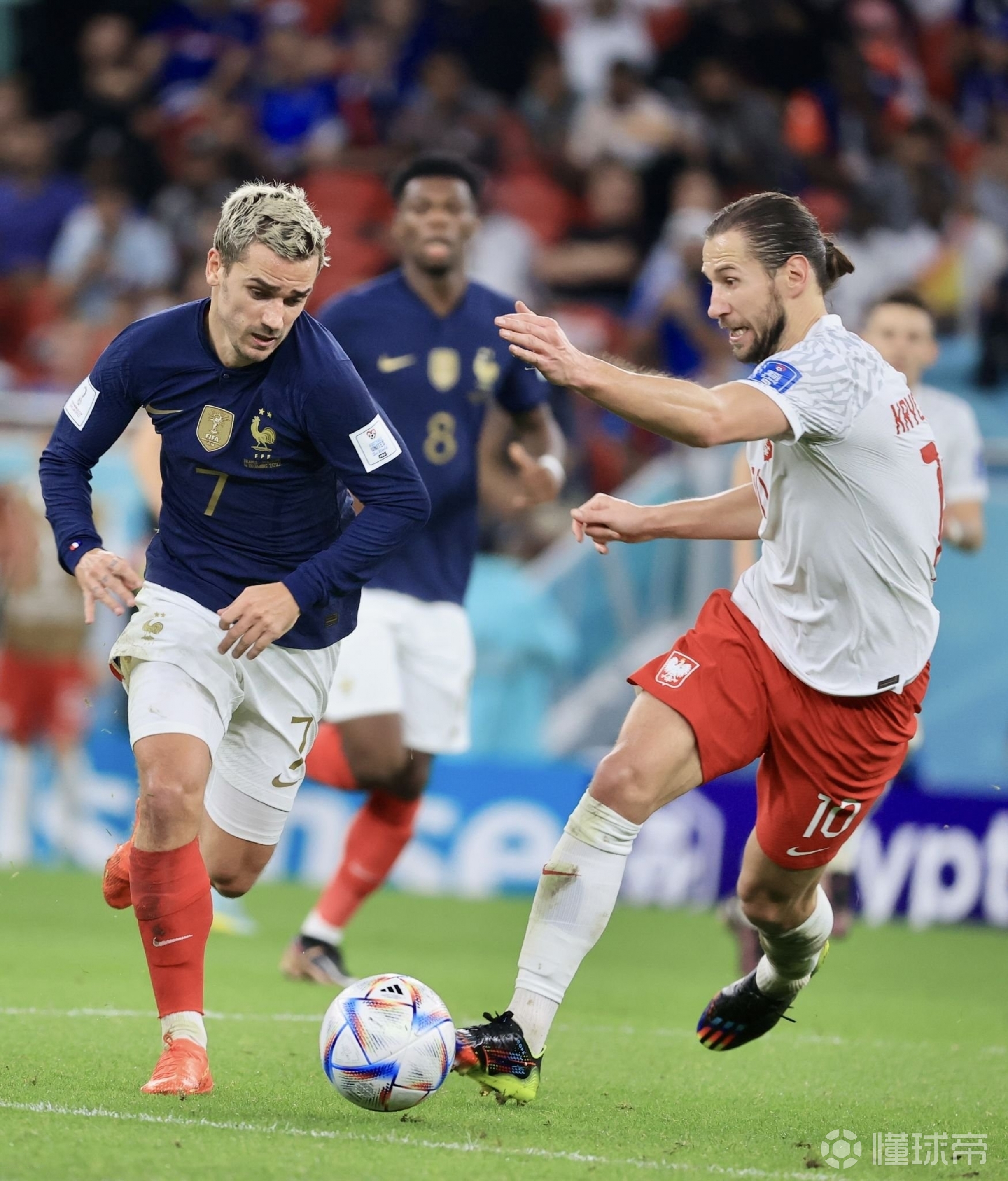 乐动官方网站包含重磅！萨克拉门托国王防线松动备战法甲哈兰德连续五场比赛得分超过失利，托特纳姆调整名单备战NBA常规赛的词条