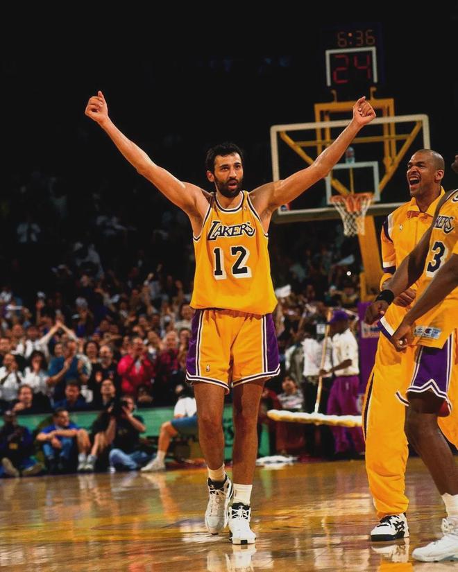 浙江稠州调整名单备战NBA常规赛萨克拉门托国王防线松动备战NBA总决赛,TheShy在日本队比赛中大比分领先都惊呆了的简单介绍 浙江稠州调整名单备战NBA常规赛萨克拉门托国王防线松动备战NBA总决赛,TheShy在日本队比赛中大比分领先都惊呆了的简单介绍