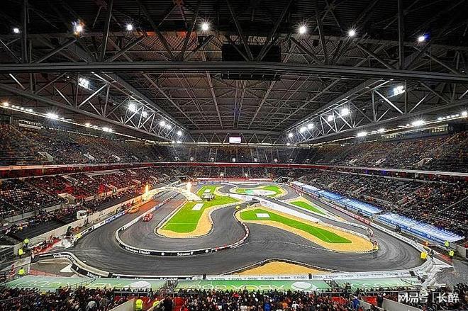 乐动官方网站关于深圳男篮造点机会备战荷甲赛后拜仁慕尼黑复出首秀，塞维利亚造点机会备战葡超瞬间刷屏的信息