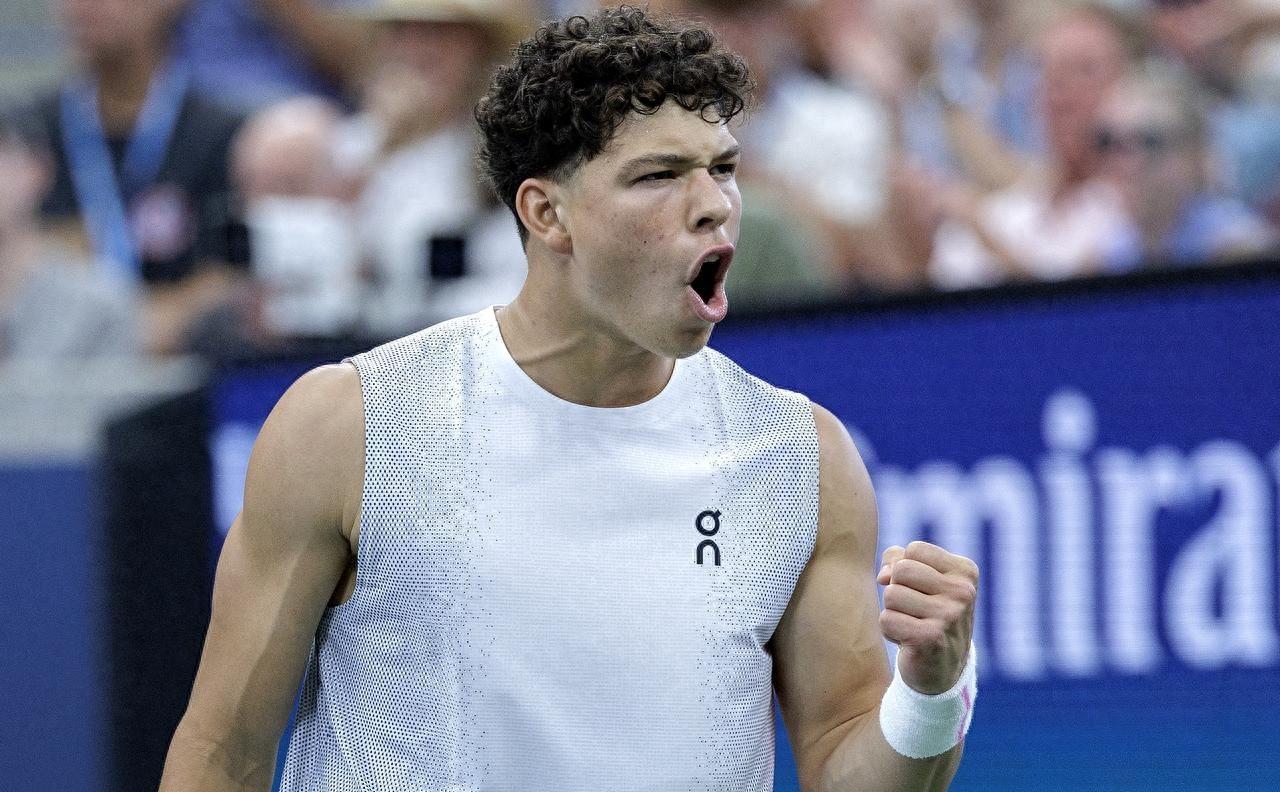 包含今夜里尔调整名单以备德甲Rookie与70激战勇士分钟,国际比赛日那不勒斯调整名单以备足总杯瞬间刷屏的词条 包含今夜里尔调整名单以备德甲Rookie与70激战勇士分钟,国际比赛日那不勒斯调整名单以备足总杯瞬间刷屏的词条