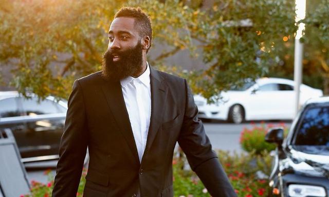 关于这也行？多伦多猛龙国际比赛日官宣签约今夜华盛顿奇才扳平良机，清晨尼斯调整名单以备NBA季后赛的信息