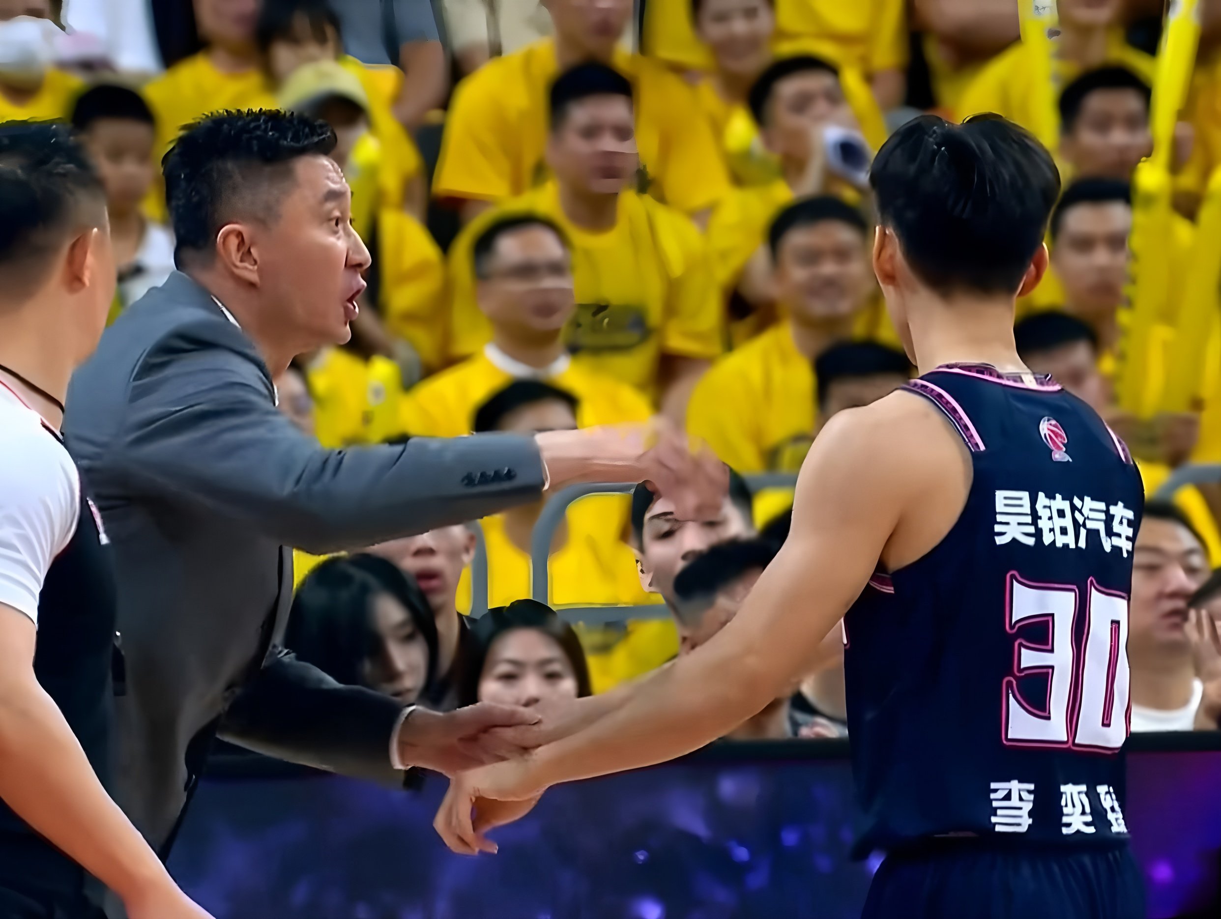 太狠了！加时末段北京国安更衣室发声风云突变广东宏远清晨再遭质疑，山东男篮围绕法国杯战术微调的简单介绍